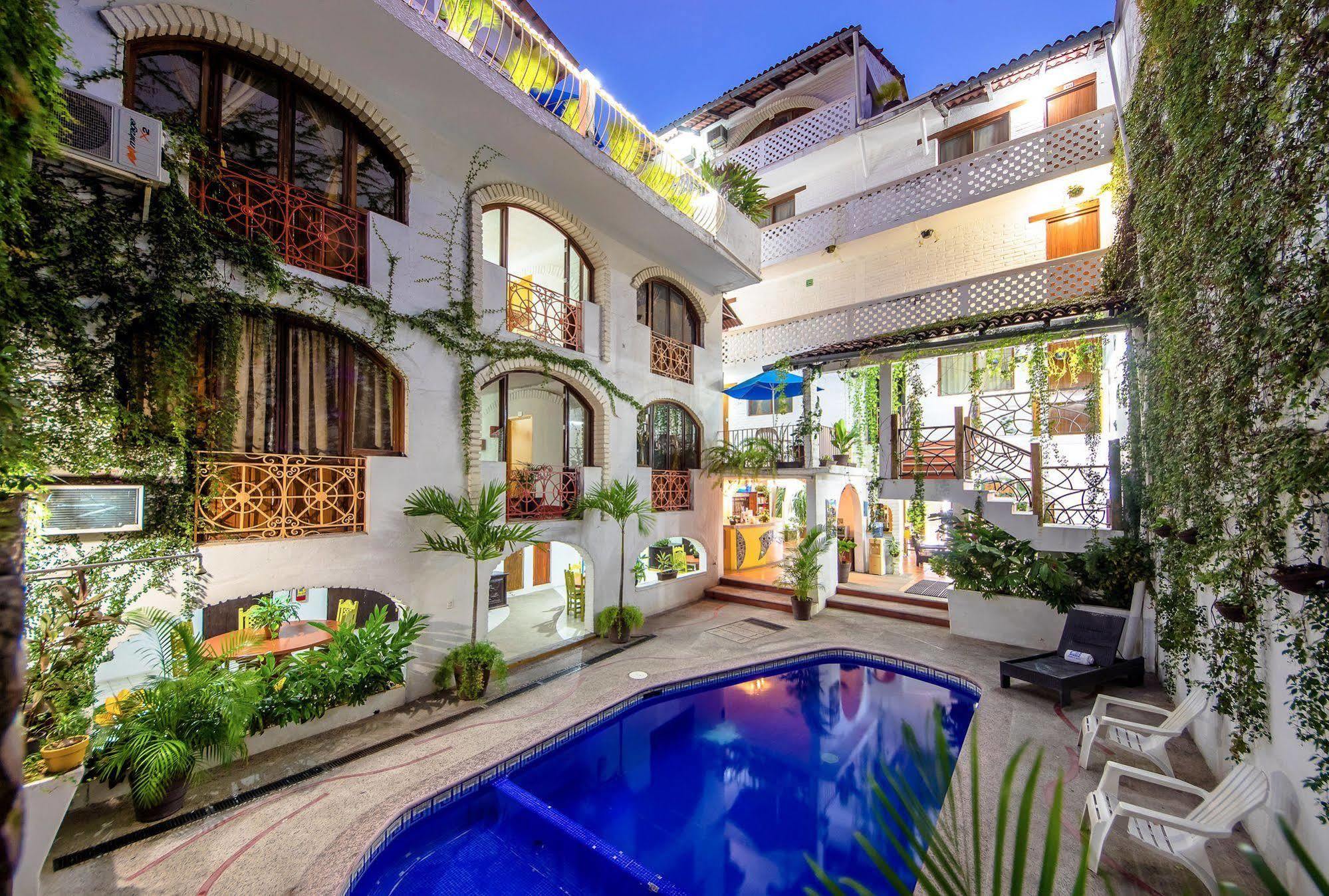 Hotel Hacienda De Vallarta Centro Puerto Vallarta Exterior photo